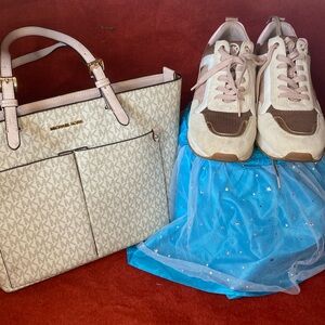 Michael Kors set shoes and bag in good condition can be sold separately
